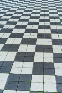 A Guide to Choosing the Best Outdoor Floor Tiles