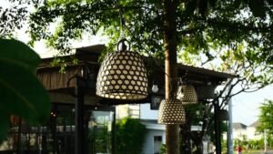 The Ultimate Guide to Choosing the Perfect Outdoor Wall Lantern